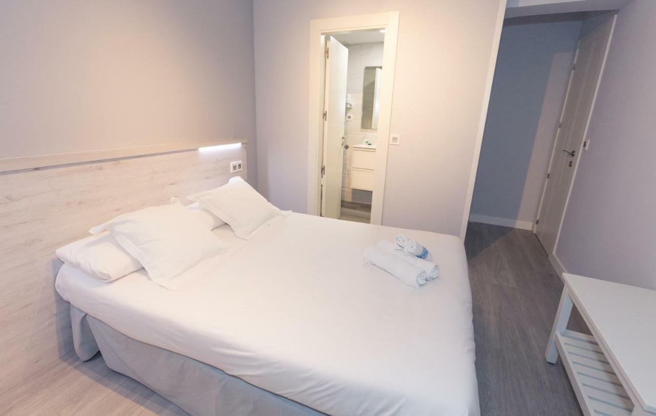 Hostal Viena Soria Zewnętrze zdjęcie